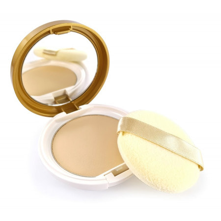 MEISHOKU «Moisto-Labo BB Mineral Powder» Пудра компактная минеральная, тон 3 (натуральная охра).
