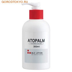 ATOPALM Лосьон с многослойной эмульсией, 300 мл. ATOPALM Лосьон с многослойной эмульсией, 300 мл.ДЛЯ АТОПИЧНОЙ, ГИПЕРЧУВСТВИТЕЛЬНОЙ КОЖИ<br>ATOPALM Лосьон с многослойной эмульсией, 300 мл. <br> Глубоко увлажняет кожу, компоненты, идентичные естественным липидам человеческой кожи, способствуют восстановлению её барьерной функции, масла, входящие в состав лосьона, создают расслабляющий и успокаивающий эффект, обладает заживляющим эффектом при кожных заболеваниях. <br><br>глубоко увлажняет кожу, <br>компоненты, идентичные естественным липидам человеческой кожи, способствуют восстановлению её барьерной функции, <br>масла, входящие в состав лосьона, создают расслабляющий и успокаивающий эффект, <br>обладает заживляющим эффектом при кожных заболеваниях. <br><br> Применение: Необходимое количество лосьона втереть в кожу до полного впитывания. Действие лосьона будет эффективнее, если использовать его сразу после принятия душа. <br> Ингредиенты: Aqua, Glycerin, Propanediol, Myristoyl/palmitoyl oxstearamide/arachamide MEA, Caprylic/capric triglyceride, Cetearyl alcohol , Glyceryl stearate, Portulaca oleracea extract, Safflower seed oil, Tocopheryl acetate, Phytosterols, , Vitis vinifera seed oil, Sodium hyaluronate, Olea europaea fruit oil, Hydrogenated vegetable oil, Hydrolysed extension, , Polyglyceryl-10 distearate, Arginine, Allantoin, Carbomer, Stearic acid, , Dimethicone, 1-2-hexanediol, Caprylyl glycol, Tropolone, Fragrance.<br>