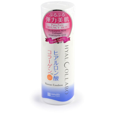 MEISHOKU HYALCOLLABO MILKY LOTION / Глубокоувлажняющее молочко с наноколлагеном и наногиалуроновой кислотой, 145 мл. MEISHOKU HYALCOLLABO MILKY LOTION / Глубокоувлажняющее молочко с наноколлагеном и наногиалуроновой кислотой, 145 мл.АНТИВОЗРОСТНОЙ УХОД (ОТ З0-ТИ ЛЕТ И СТАРШЕ)<br>Глубокоувлажняющее молочко содержит два активных нано-компонента - наноколлаген (Наноколлаген способен проникать в более глубокие слои кожи, повышая ее влагоудерживающие свойства, разглаживая мелкие морщинки и неровности, обеспечивая легкий лифтинг кожи и восстанавливая ее упругость) и наногиалуроновую кислоту. Молочко глубоко увлажняет, активно подтягивает кожу, поддерживает оптимальный уровень влаги в клетках, придаёт коже упругость и эластичность. Активные компоненты - наноколлаген, наногиалуроновая кислота (в отличие от обычной гиалуроновой кислоты, которая исчезает с поверхности кожи после контакта с водой, наногиалуроновая кислота обладает способностью проникать в ее роговой слой и позволяет тем самым на протяжении длительного времени сохранять живительную влагу, как на поверхности кожи, так и изнутри) в составе молочка обладают особыми увлажняющими свойствами. Они обеспечивают глубокое увлажнение и упругую сияющую кожу. Размер частицы наногиалуроновой кислоты составляет 1/100 от размера молекулы обычной гиалуроновой кислоты, интенсивно проникает в клетки кожи, глубоко увлажняя ее. Размер частицы наноколлагена составляет 1/30 от размера молекулы обычного коллагена, придаёт коже упругость и эластичность. Коже жизненно необходимы оба компонента. Именно в таком двойном сочетании они глубоко увлажняют и активно подтягивают кожу, великолепно дополняя друг друга. Экстракт коры белой ивы позволяет влаге более глубоко проникать в клетки кожи, активизирует кровообращение, улучшая снабжение кожи кислородом. Коэнзим Q10 - мощный антиоксидант, замедляет процесс старения, снабжает клетки кожи энергией и ускоряет их регенерацию. Молочко не содержит искусственных красителей, имеет слабую кислотность, без отдушек. <br> Способ применения: рекомендуется применять после использования лосьона данной серии или вместо него. Нанесите необходимое количество средства на кожу лица ватным диском или кончиками пальцев и бережно распределите. Состав: вода, глицерин, BG, минеральные масла, С6-12, гидролизат гиалуроновой кислоты, гидролизованный коллаген, экстракт коры ивы, коэнзим Q10, BG, SE, пчелиный воск, ксантановая кислота, полисорбат 60, цетанол, фосфат -5, карбомер, оксибензон-4, токоферол, метилпарабен, пропилпарабен.<br>