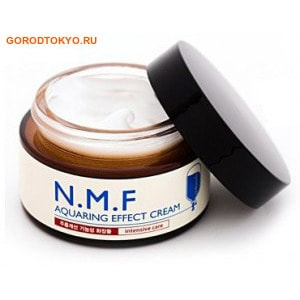 BEAUTY CLINIC N.M.F. Aquaring Effect Cream Крем для лица увлажняющий, с N.M.F., 45 мл. BEAUTY CLINIC N.M.F. Aquaring Effect Cream Крем для лица увлажняющий, с N.M.F., 45 мл.КОРЕЙСКАЯ КОСМЕТИКА<br>Крем содержит N.M.F. и другие увлажняющие и подтягивающие компоненты, такие как глубинная морская вода, гиалуроновая кислота, экстракты древесного гриба, сахарного клена, меда, центеллы азиатской. Крем интенсивно увлажняет, подтягивает и питает кожу, придает ей свежий вид. Способствует разглаживанию морщин. <br><br>NMF (натуральный увлажняющий фактор) - это сложный комплекс молекул в роговом слое кожи, который способен притягивать и удерживать влагу, обеспечивать упругость и плотность рогового слоя кожи. В состав NMF входят низкомолекулярные пептиды, карбамид, пирролидонкарбоновая кислота, аминокислоты и т. д. При недостаточности увлажняющего фактора происходит обезвоживание эпидермиса.<br>Глубинная морская вода содержит большое количество питательных веществ и 70 видов минералов, которые активно увлажняют кожу, придают ей здоровый вид, делают цвет кожи более естественным, выравнивают ее тон.<br>Экстракт клена сахарного ускоряет процесс обновления клеток, устраняет омертвевшие клетки эпидермиса и делает кожу более гладкой и свежей. <br><br>Способ применения: нанесите на очищенную кожу лица и шеи на завершающем этапе ухода за лицом. Крем можно использовать утром и/или вечером. Благодаря легкой текстуре и быстрому впитыванию подходит как основа для макияжа. Состав: вода, цетил этилгексаноат, глицерин, морская вода, каприл каприновый триглицерид, бутиленгликоль, 1,2 гександиол, цетиловый спирт, стеариновая кислота, глицерил стеарат, PEG-100 стеарат, диметикон, экстракт дрожалки фукусовидной, экстракт сахарного клена, сорбитансексквиолеат, натрия полиакрилат, гидрогенезированный полидецен, феноксиэтанол, акрилат/С10-30 алкил акрилат кроссполимер, трометамин, ацетат токоферола, тридецет-6, гидролизированный коллаген, розовая вода, экстракт меда, экстракт центеллы азиатской, отдушка, аллантоин, EDTA-2Na, аденозин, натрия гиалуронат, этилгексилглицерин, трипептид меди-1.<br>