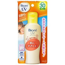 KAO «Biore smooth UV Mild milk SPF30» Мягкое солнцезащитное молочко для всей семьи, SPF 30, 120 мл. KAO «Biore smooth UV Mild milk SPF30» Мягкое солнцезащитное молочко для всей семьи, SPF 30, 120 мл.Защита от солнца и насекомых<br>Предохраняет кожу от ультрафиолетового воздействия, вредных солнечных лучей и сухости. Подходит для чувствительной кожи детей и всей семьи. Степень защиты SPF достаточна для использования во время купания и на отдыхе. Не содержит поглотителей ультрафиолетовых лучей, парабеновых консервантов, ароматизаторов, красителей, спирта и минеральных масел. Может использоваться в качестве основы под макияж. Сквален, экстракт подсолнечника, экстракт гамамелиса, экстракт ромашки - прекрасные природные увлажняющие компоненты. Способ применения: нанесите необходимое количество крема на лицо и на тело ребенка. В случае купания в воде достаточно продолжительное время необходимо повторное нанесение. Легко смывается с помощью мыла. Состав: вода, этилгексил метоксициннамат, (лаурил метакрилата / метакриловой кислоты Na) кросс полимера, БГ, диметикон, (алкил акрилат / акриловой кислоты (C10-30)), сополимер диметокси бензилиден этилидендиокси диоксоимидазолидин октил пропионовой кислоты, ПЭГ- 32, сквален, экстракт подсолнечника, экстракт гамамелиса, экстракт ромашки, гидроксид К феноксиэтанол, ЭДТА-2Na, ВНТ.<br>