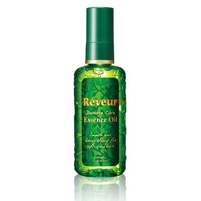 Japan Gateway Масло для волос Reveur Essence Oil - Питание и Восстановление, 100 мл. Japan Gateway Масло для волос Reveur Essence Oil - Питание и Восстановление, 100 мл.СРЕДСТВА БЕЗ СИЛИКОНА - КЛАСС ПРЕМИУМ!<br>Японский шелк: масло для волос Reveur Essence Oil <br> Японские масло для волос Reveur Essence Oil, которое возвращает волосам блеск и мягкость и придает эффект японского шелка. <br> Reveur Essence Oil Питание и восстановление содержит комплекс природных масел для эффективного и быстрого восстановления поврежденных участков: масло виноградных косточек, абрикоса, жожоба и мурумуру. Эти компоненты, наравне с пантенолом, насыщают волосы витаминами и возвращают их поврежденную структуру в здоровое состояние. <br> Специально подобранные экстракты растений восстанавливают кутикулу, не утяжеляя волосы, гидролизированный гороховый белок увлажняет волосы от корней до кончиков. <br> Масло Reveur Essence Oil Питание и восстановление имеет элегантный ароматом восточных цветов и рекомендуется: <br><br>для слабых и тонких волос<br>для непослушных и мягких волос<br>для объема волос<br><br> Масла Reveur легко наносятся и распределяются по волосам, не вызывая неприятного эффекта склеивания. Рекомендуется наносить как на сухие волосы, так и сразу после мытья головы. Максимальный эффект достигается при использовании вместе с шампунями без силикона и кондиционерами Reveur Rich&Repair. <br> Reveur - волосы, струящиеся, как японский шелк! <br> Способ применения: на влажные волосы, слегка просушенные полотенцем, нанести необходимое количество масла (1-2 нажатия помпы) и распределить по длине пальцами. Остатки средства втереть в кончики волос. <br> В случае нанесения на сухие волосы, следует сократить количество масла. <br> Состав: циклопентасилоксан, масло из рисовых отрубей, алкил бензойной кислоты (С12-15), стеарамид этил диэтониум сакцинол гидролизированный белок гороха, масло из виноградных косточек, абрикосовое масло, масло семян бурачника, масло жожоба, масло мурумуру, пантенол, три (каприловой кислоты / каприновой кислоты) глицерина, γ- докозапентаеновой лактон, глицерин, сахар изомеризуют (из пшеницы), токоферола ацетат, аромат, ароматизатор.<br>