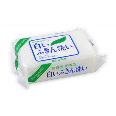 MIYOSHI Мыло дл стирки отбеливащее, 135 гр. MIYOSHI Мыло дл стирки отбеливащее, 135 гр.Мыло дл стирки<br>Мыло дл стирки отбеливащее, 135 гр.<br> Описание: Хозйственное мыло с высокой отстирыващей способность рекомендуетс дл стирки посудных полотенец и тканевых салфеток (особенно белых). Безопасно дл стирки благодар натуральным пищевым жирам в составе мыльной основы; не оставлет после стирки посторонних запахов за счёт отсутстви добавок; мгкое дл кожи рук. Твёрдое, без красителей и отдушек Меры предосторожности: Не используйте средство в дальнейшем, если оно не подошло Вам. При попадании в глаза сразу промойте водой. Храните в упаковке производител при комнатной температуре, вдали от отопительных приборов и действи прмых солнечных лучей. Храните в месте недоступном дл детей. Состав: чиста (без примесей) мыльна основа (натриева соль с содержанием жирных кислот 98%).<br>