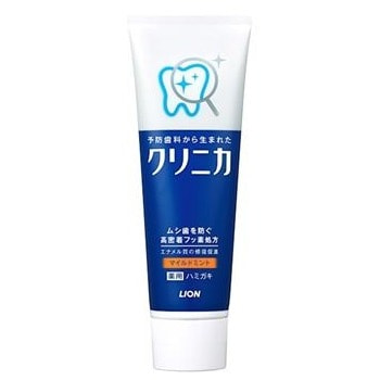 LION Зубная паста Clinica Mild Mint комплексного действия с лёгким ароматом мяты, 130 гр. LION Зубная паста Clinica Mild Mint комплексного действия с лёгким ароматом мяты, 130 гр.Зубные пасты<br>Зубная паста премиум класса. Активные компоненты пасты обеспечивают комплексную защиту зубов. Фермент декстраназа отлично разрушает и удаляет зубной налет. Паста кальсифицирует поверхность зубов, укрепляет их структуру. Запатентованная формула помогает фтору оставаться на зубах длительное время после чистки. Паста имеет нежный легкий вкус мяты. Пластиковую тубу удобно ставить на полку или раковину.<br>