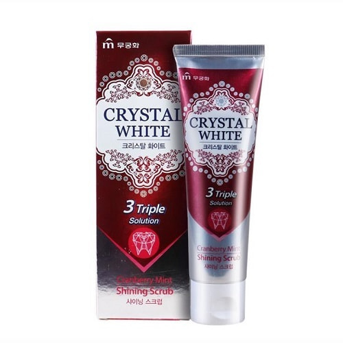 MUKUNGHWA «Crystal White» Зубная паста с ароматом клюквы и мяты, 110 гр. MUKUNGHWA «Crystal White» Зубная паста с ароматом клюквы и мяты, 110 гр.Зубные пасты<br>Паста способствует устранению с поверхности зубов пятен. Тройной комплекс из гидроксиапатита, диоксида кремния и полирующего вещества придает белизну и сияние зубам. Помните - не удаленный вовремя зубной налет приводит к образованию зубного камня.<br>