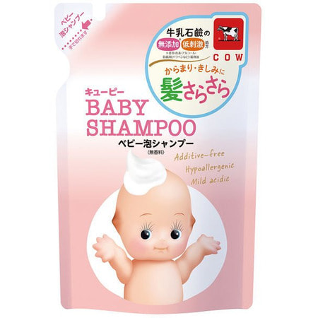 COW «Kewpie» Детский шампунь-пенка для волос «Без слёз», с первых дней жизни, с ароматом детского мыла, мягкая упаковка, 300 мл. COW «Kewpie» Детский шампунь-пенка для волос «Без слёз», с первых дней жизни, с ароматом детского мыла, мягкая упаковка, 300 мл.ДЕТСКИЕ ШАМПУНИ<br>Нежный успокаивающий шампунь-пенка имеет пониженный Ph, не щиплет глазки, не смывает кожный жир в избыточном количестве, практически неощутимо наносится и смывается. Мягко воздействует на естественный защитный слой кожи. Содержит легкий кондиционер, препятствует спутыванию тонких детских волосиков. Строго протестирован аллергологами. Подходит для самой чувствительной кожи новорожденных. Без цвета, без консервантов. Масло ши ухаживает, а сквалан бережное увлажняет волосы и кожу головы. Шампунь имеет нежный аромат детского мыла.<br>